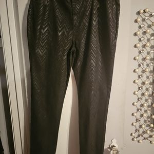 Ashley Stewart black chevron design  jeans size 14W NWT